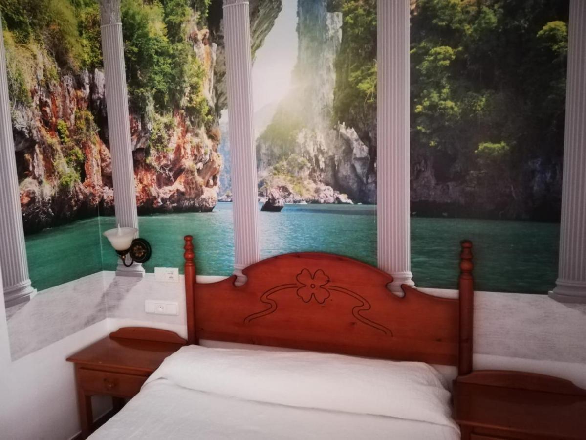 Hotel Poniente Moraleda De Zafayona Luaran gambar